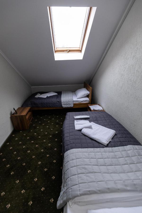 аквамарин Motel 4*