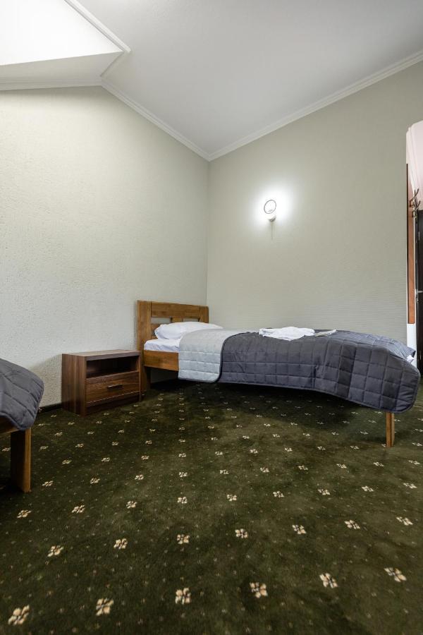 аквамарин Motel Biskovichi
