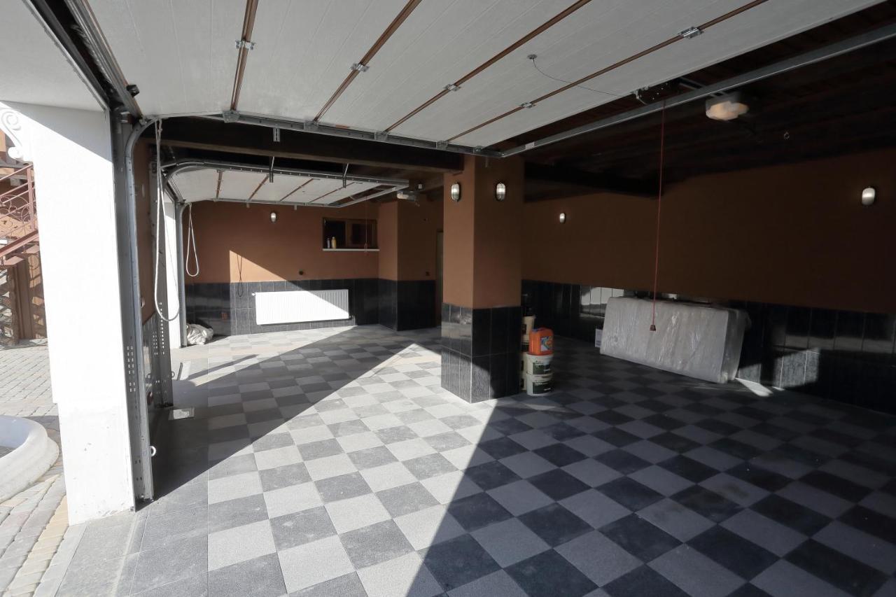 аквамарин Motel Biskovichi